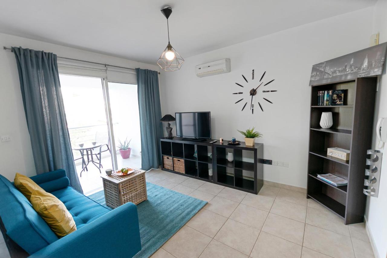 Glabur Stays - The Cozy Atelier - Nicosia City, Free Parking & Wifi, Welcomes You!!! Buitenkant foto